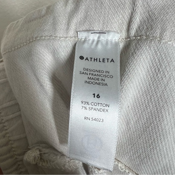 Athleta Womens Farallon Heathered Cream Shorts Plus Size 16 Cotton Blend - Picture 6 of 8